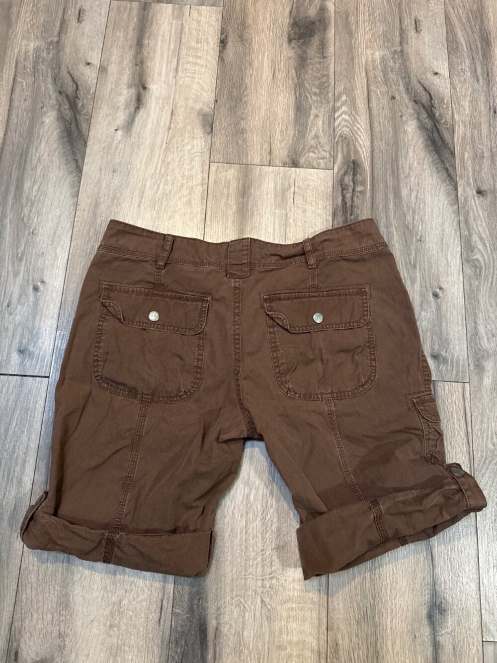 Brown Lilu Womens Cargo Bermuda Shorts Size 9 100% Cotton Roll-Up Hem Pockets - Picture 3 of 5